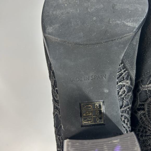 Sundance Suede Booties Womens 37 US 6.5 Lace Black Bow Ankle Boot - Picture 8 of 9